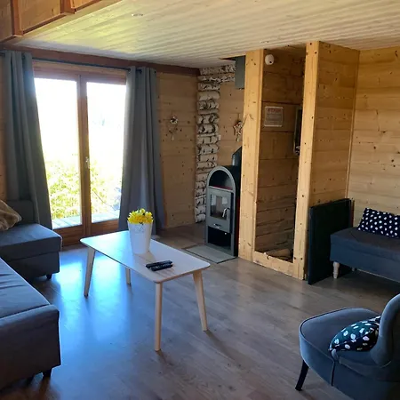 Gaby - Atypique Avec *